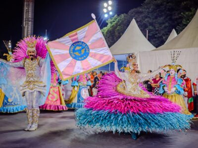 Rosas de Ouro 2025 - Desfile campeão